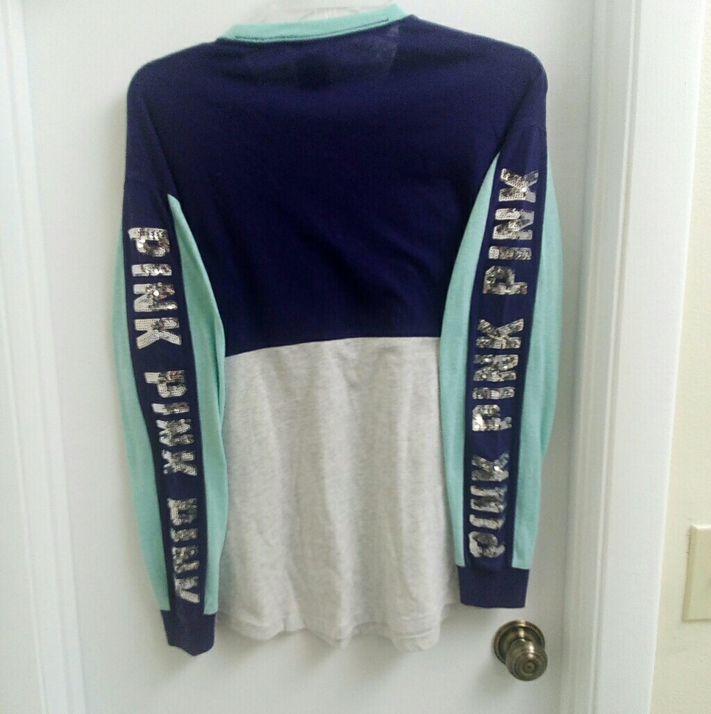 Vs Pink bling long sleeve tee size small - Picture 2 of 4